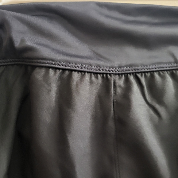 Nike women's swim shorts with built in panty underneath. Size L - Picture 4 of 8